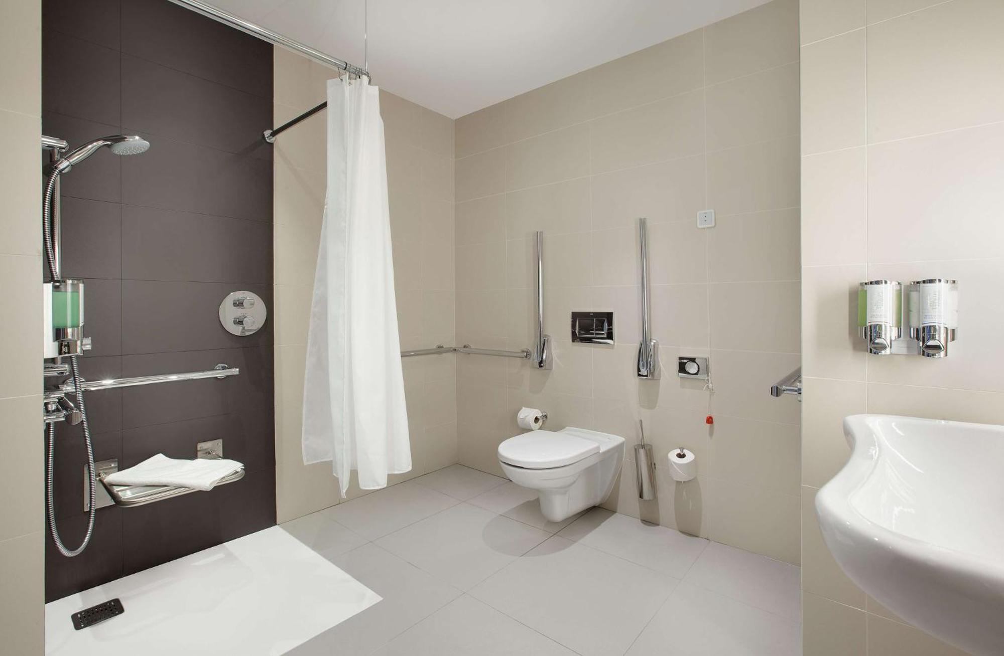 Hampton By Hilton Готель Люблін
